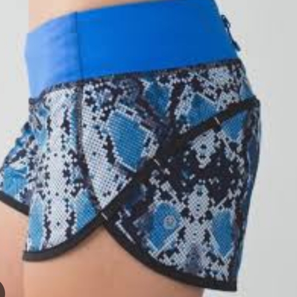 Lululemon Run Times Shorts Size 4 - Picture 1 of 14